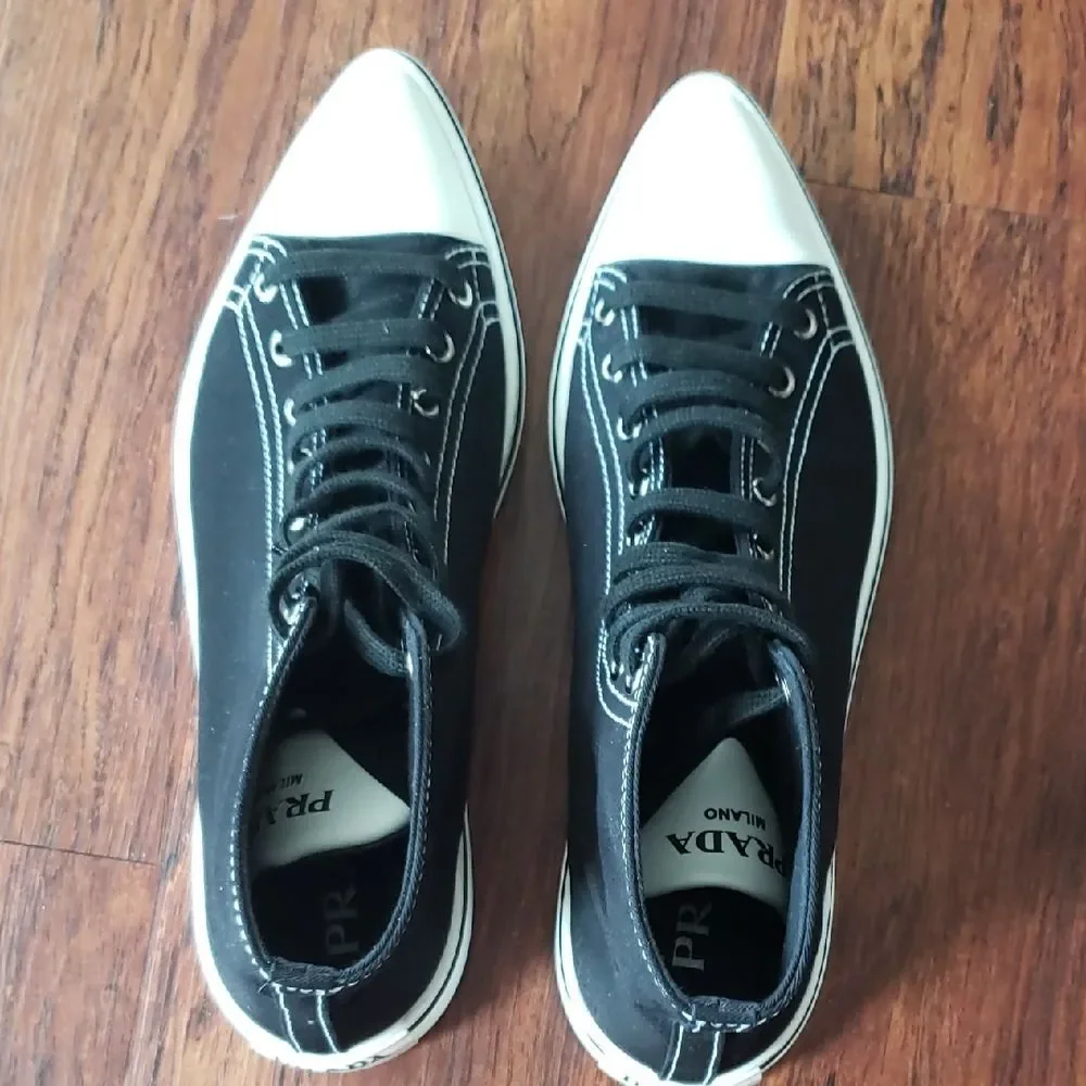 Prada Mens Black White Pointed Toe High-Top Sneakers Size 7